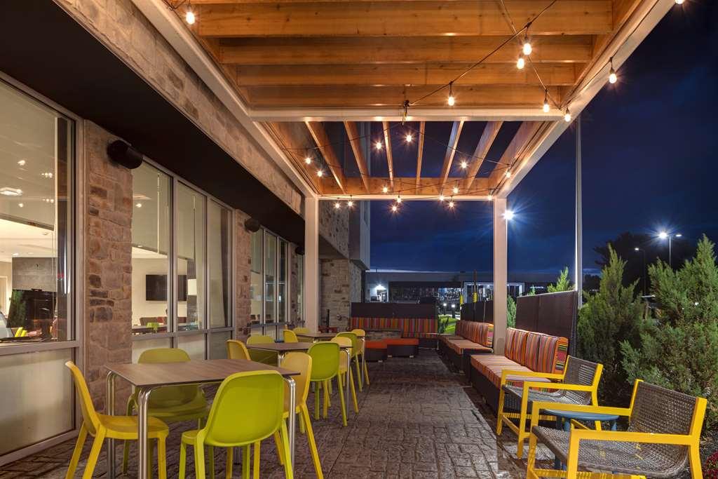 Home2 Suites By Hilton Allentown Bethlehem Airport ภายนอก รูปภาพ