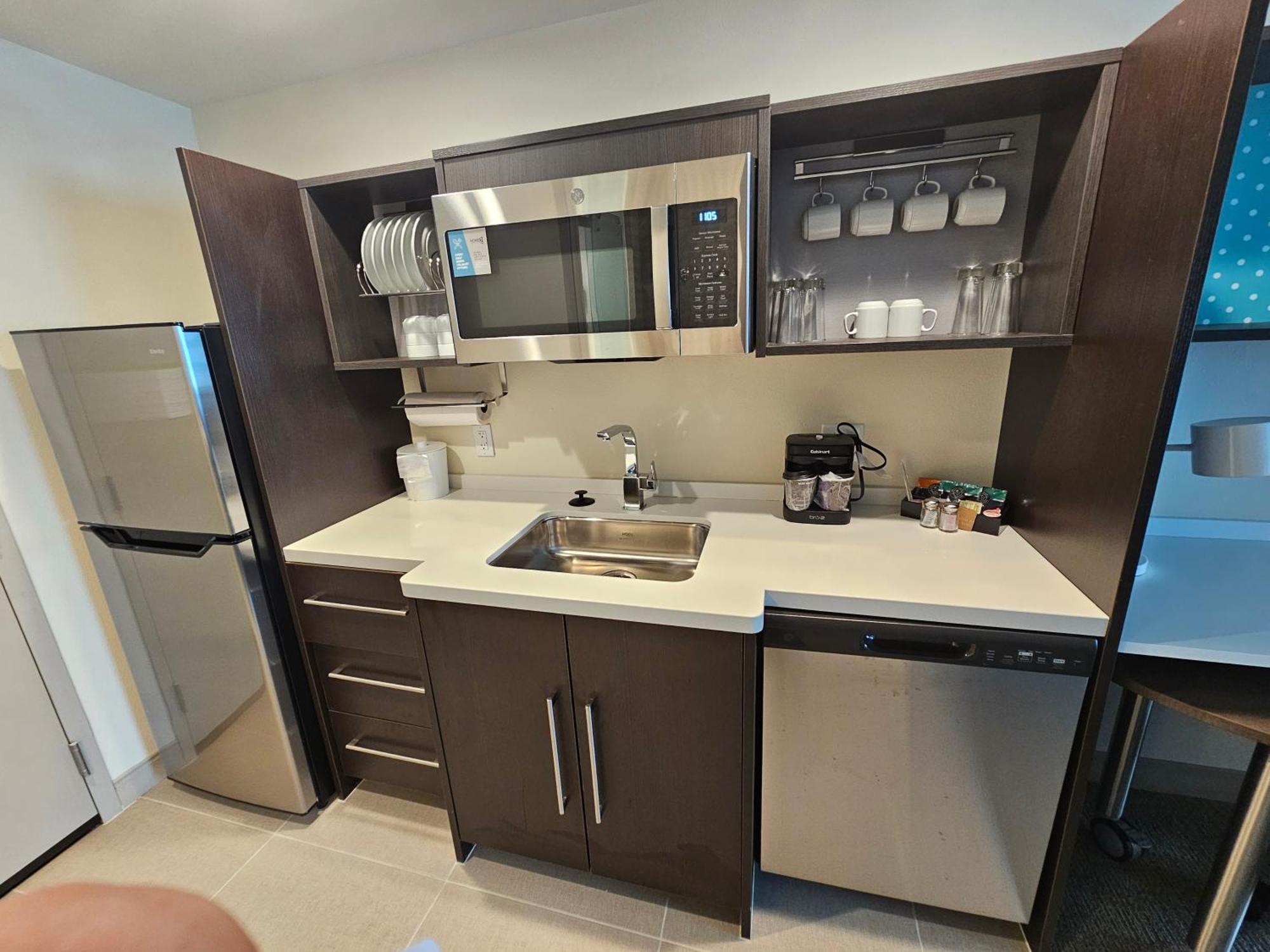 Home2 Suites By Hilton Allentown Bethlehem Airport ภายนอก รูปภาพ