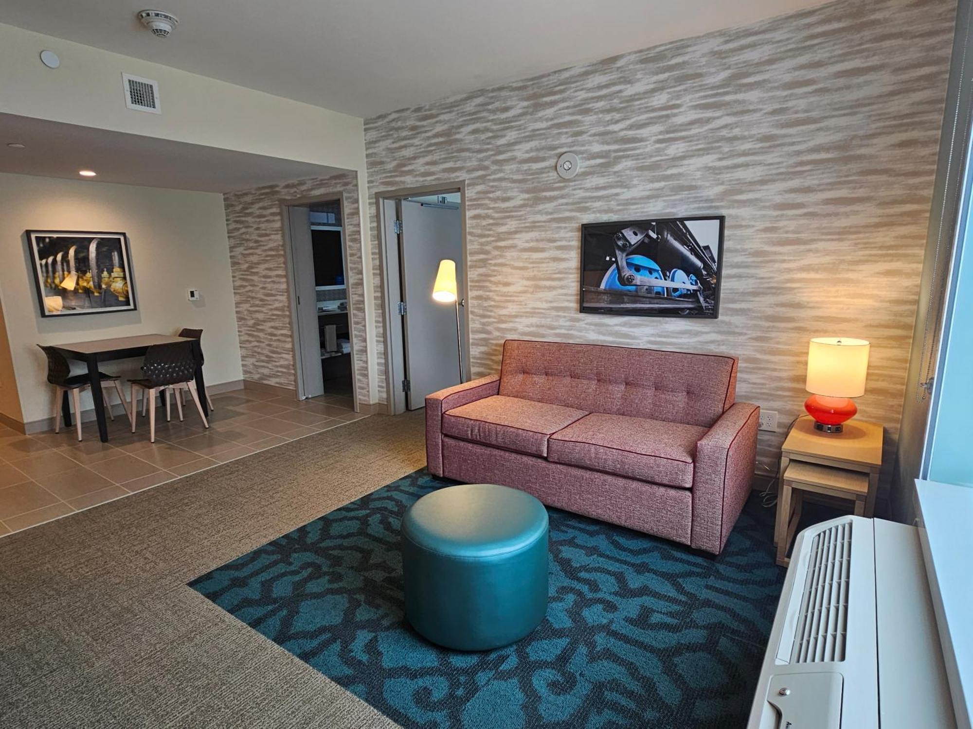 Home2 Suites By Hilton Allentown Bethlehem Airport ภายนอก รูปภาพ